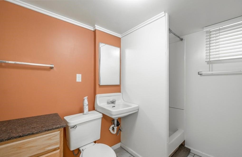 South Salt Lake Townhome: 2135 S. 200 East