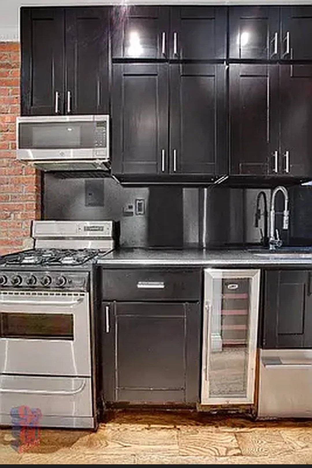 New York Apartment: E. 108th St, 2nd Ave
