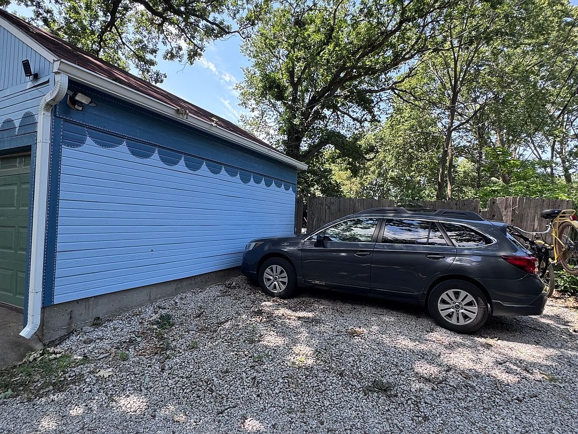 Kansas City House: 1712 W 34th Ter