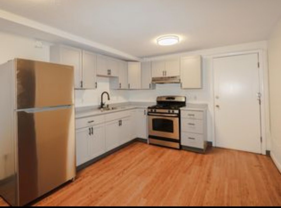Salem Condo: 16 Tiffany