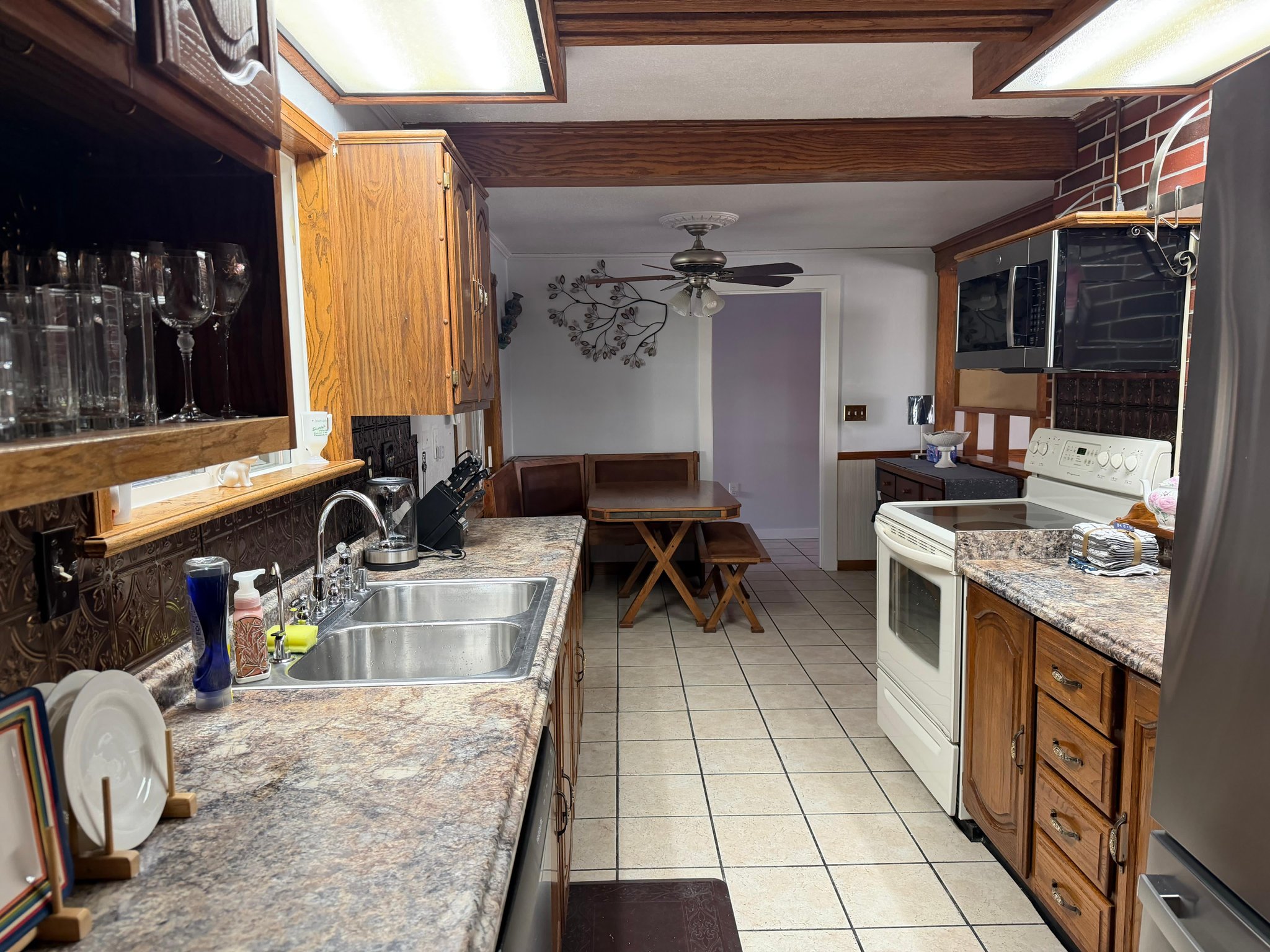 Renton House: 19506 106th Ave SE