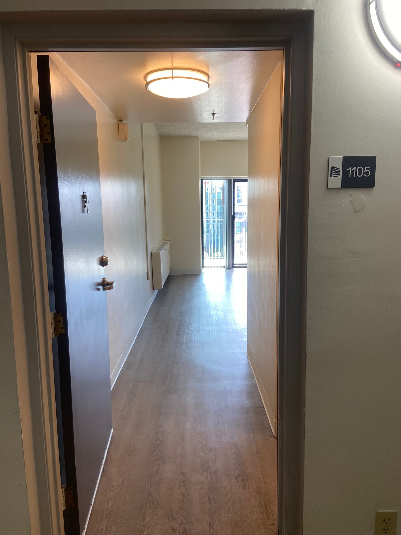 San Diego Apartment: 1455 2nd Ave
