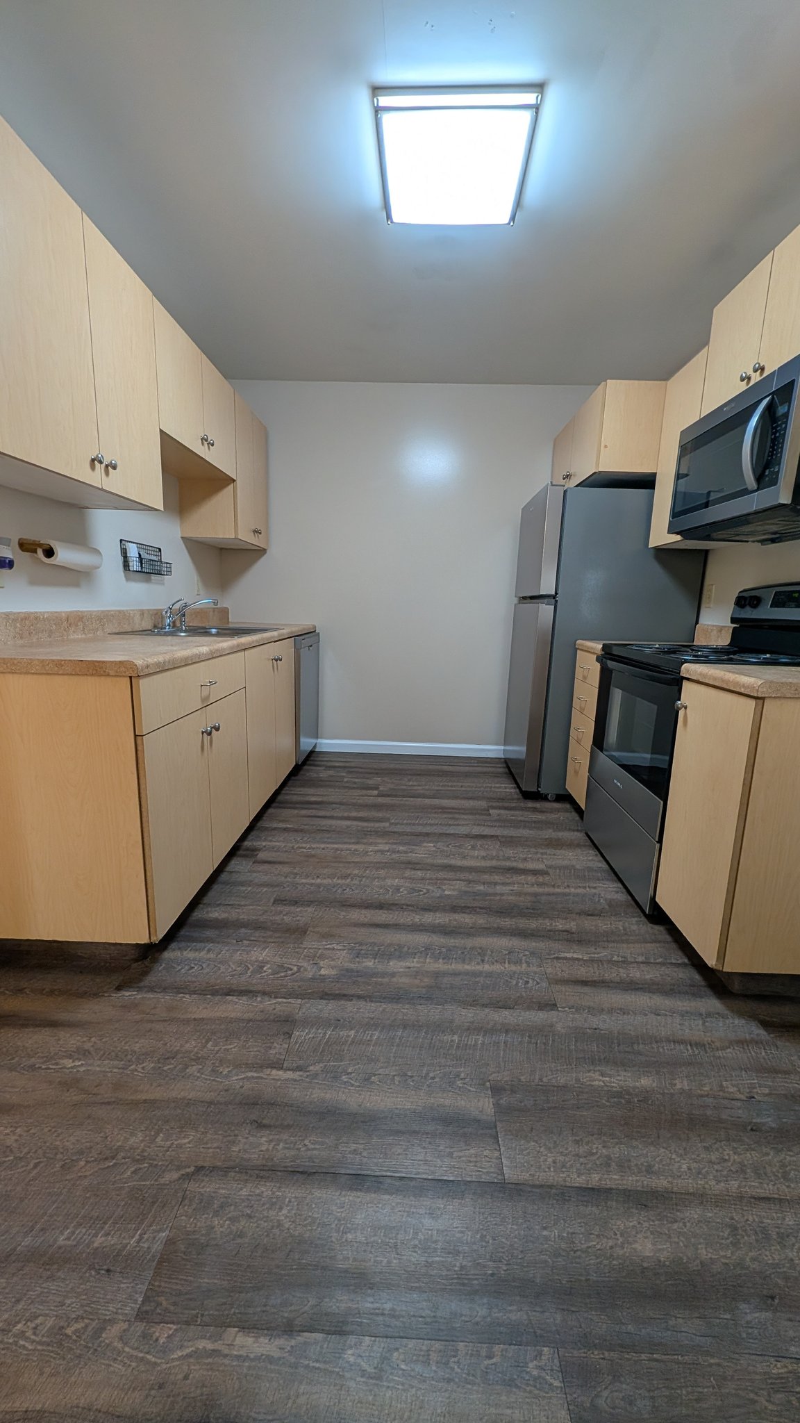 Fulton Townhome: 608 Old Jefferson City Rd