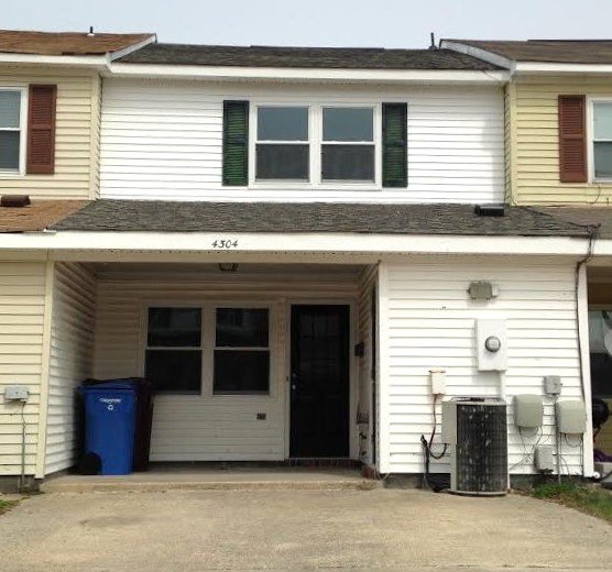 Chesapeake Townhome: 4304 Worthing Lane