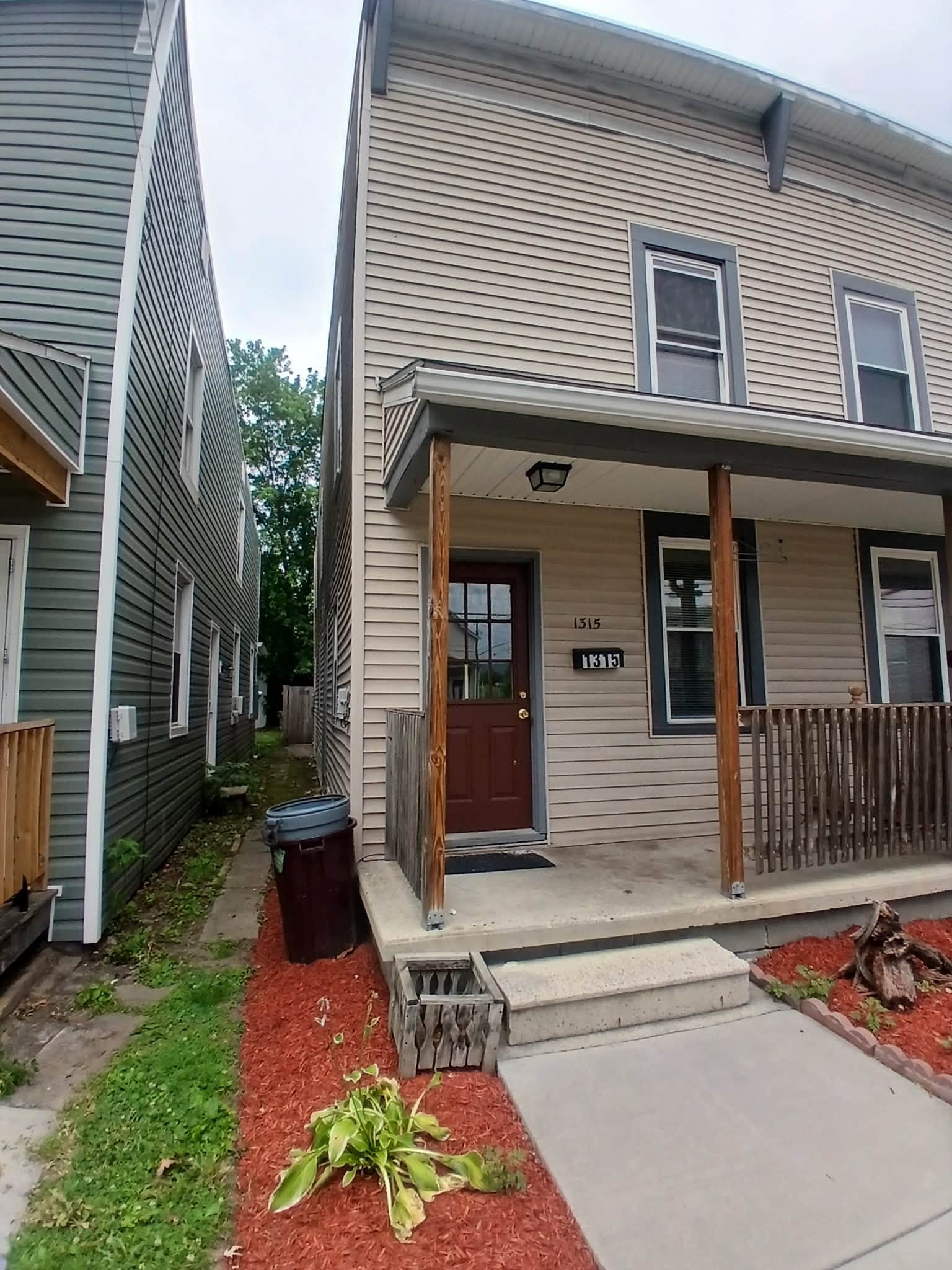 Cumberland Townhome: 1315 Virginia Ave