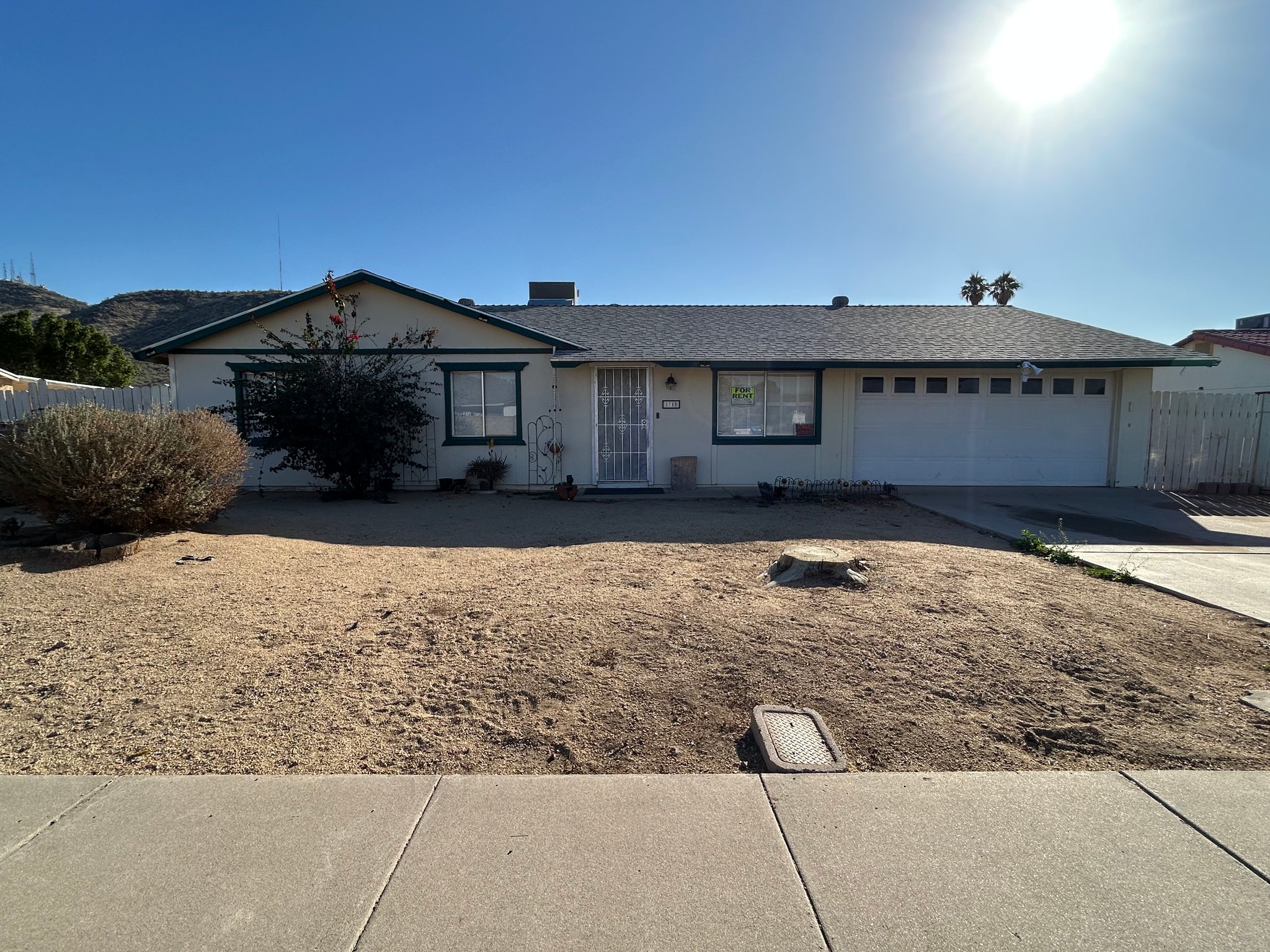 Phoenix House: 1715 W Pershing Ave