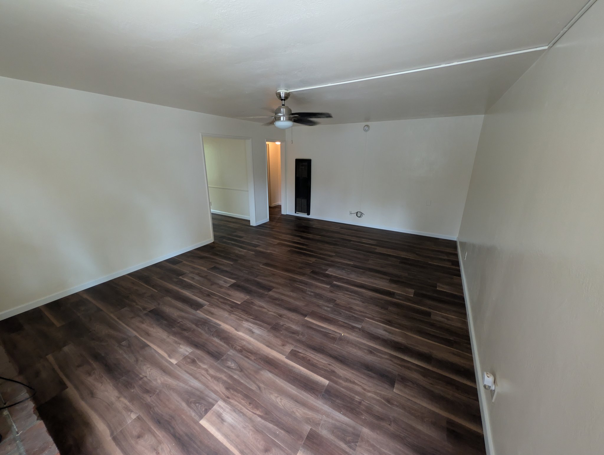 Chico Apartment: 220 W. 1st Ave
