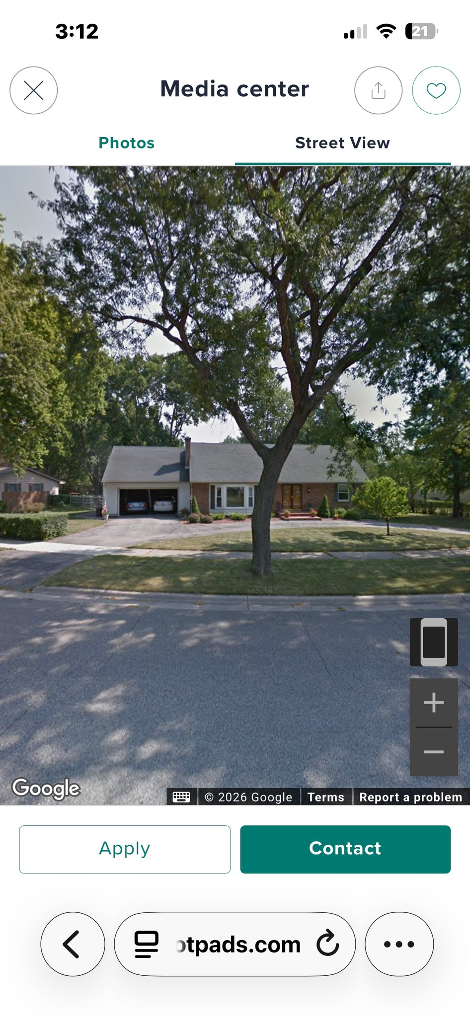 Janesville House: 85 S Huron Dr
