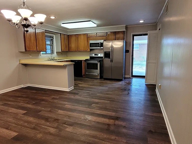 Tupelo Townhome: 205 Government St