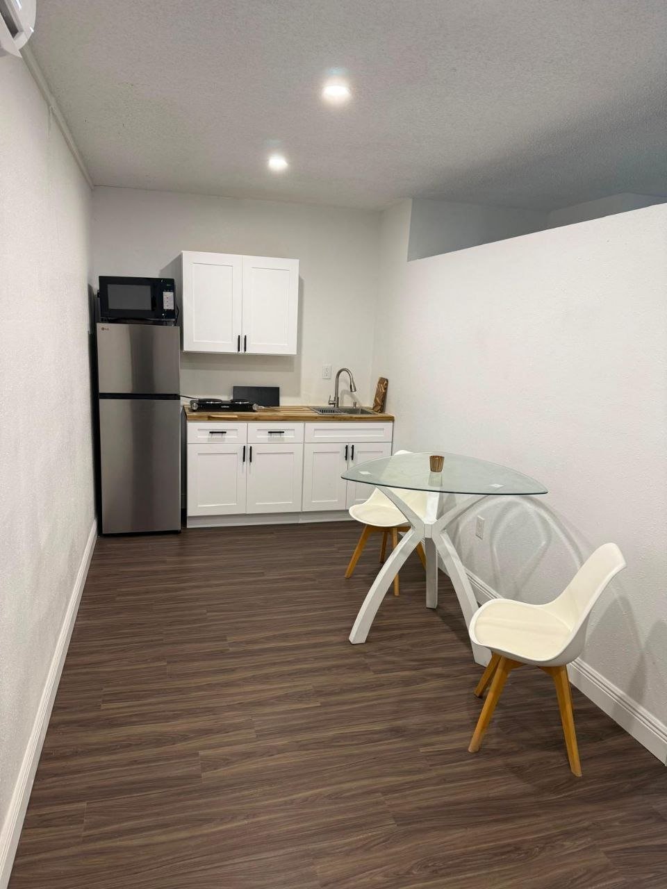 Orlando House: 11145 Huxley Ave