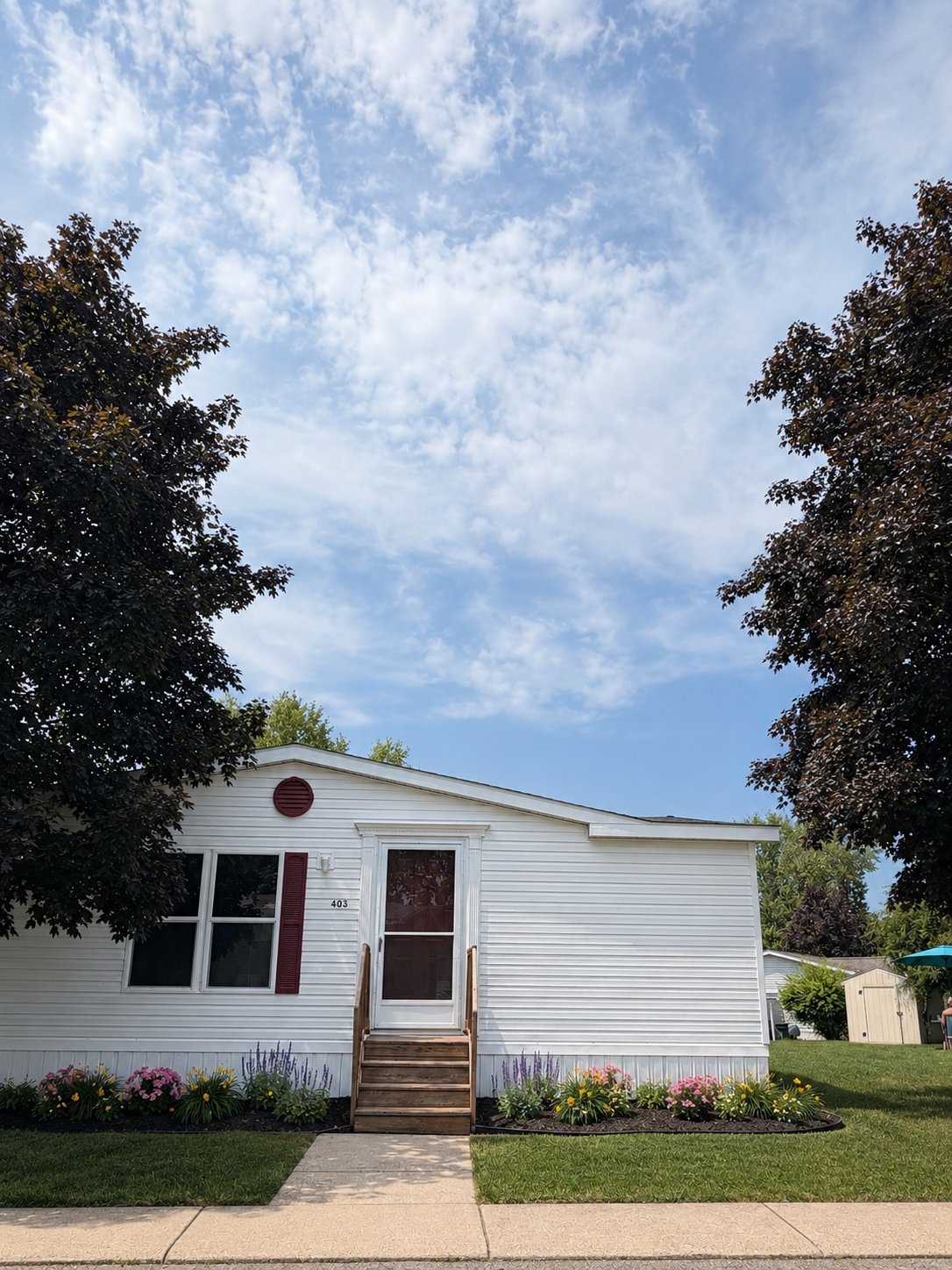 Oxford House: 403 HUNTERS RILL