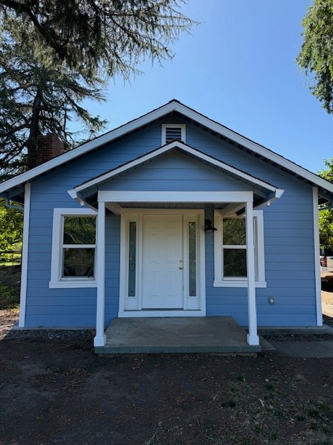 Chico House: 941 Liberty Ln