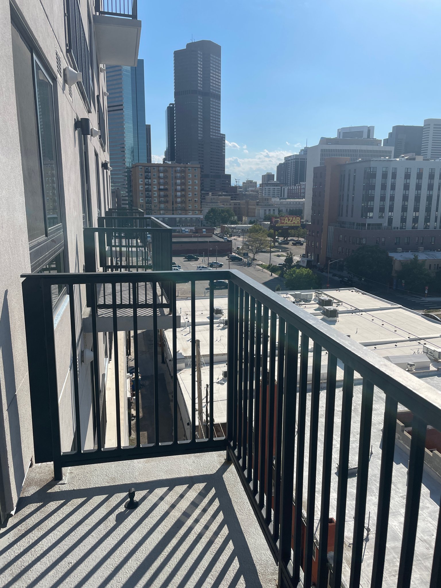 Denver Single Room: 600 Park Avenue West
