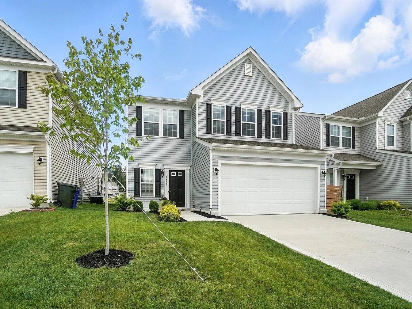 Grove City House: 1582 Lewes Castle Dr