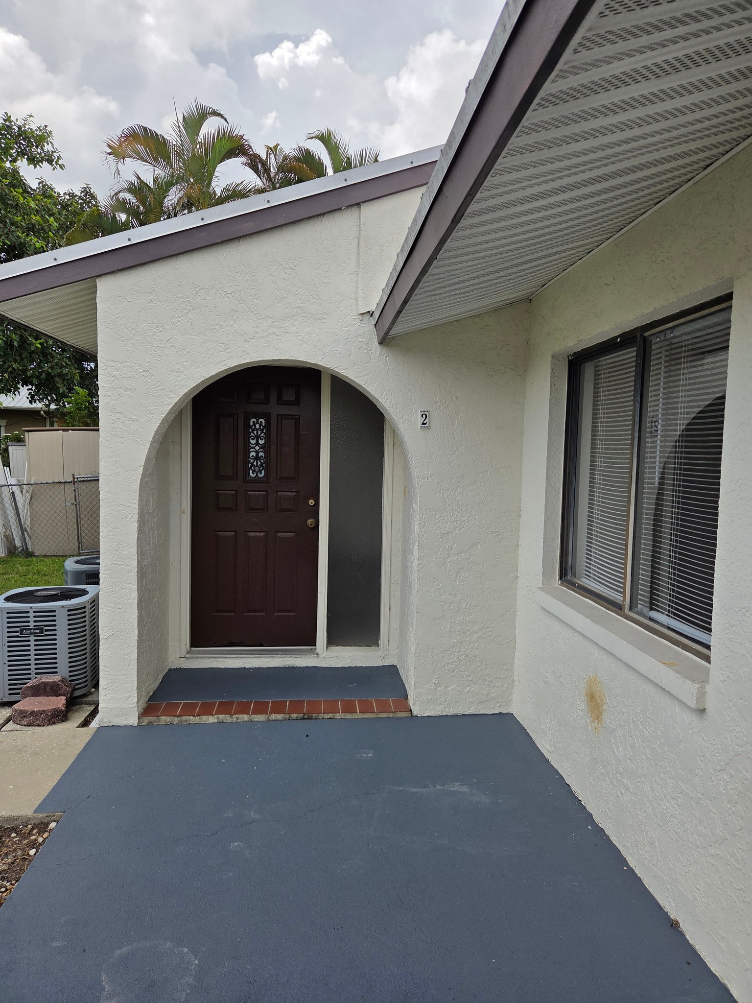 Cape Coral Multiplex: 1222 SE 8th Street, Apt #2