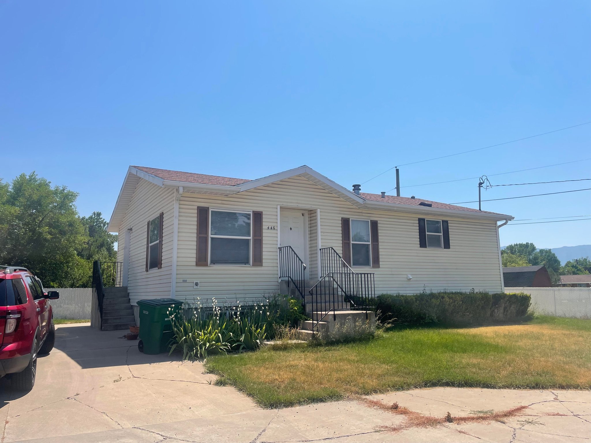 Logan House: 446 W. 240 N.
