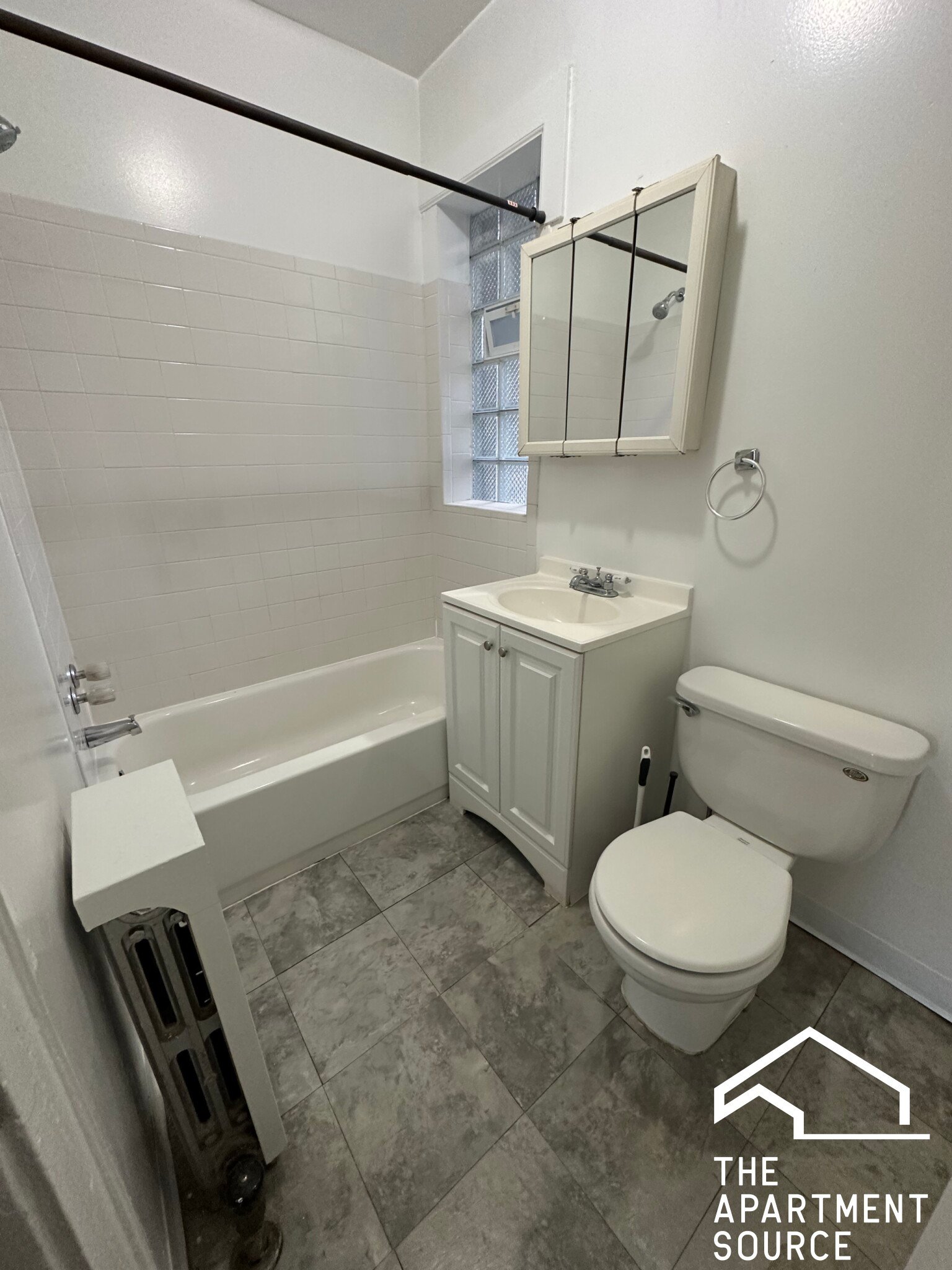 Cicero Apartment: 5912 West 26th St., #3A, Cicero, IL 60804