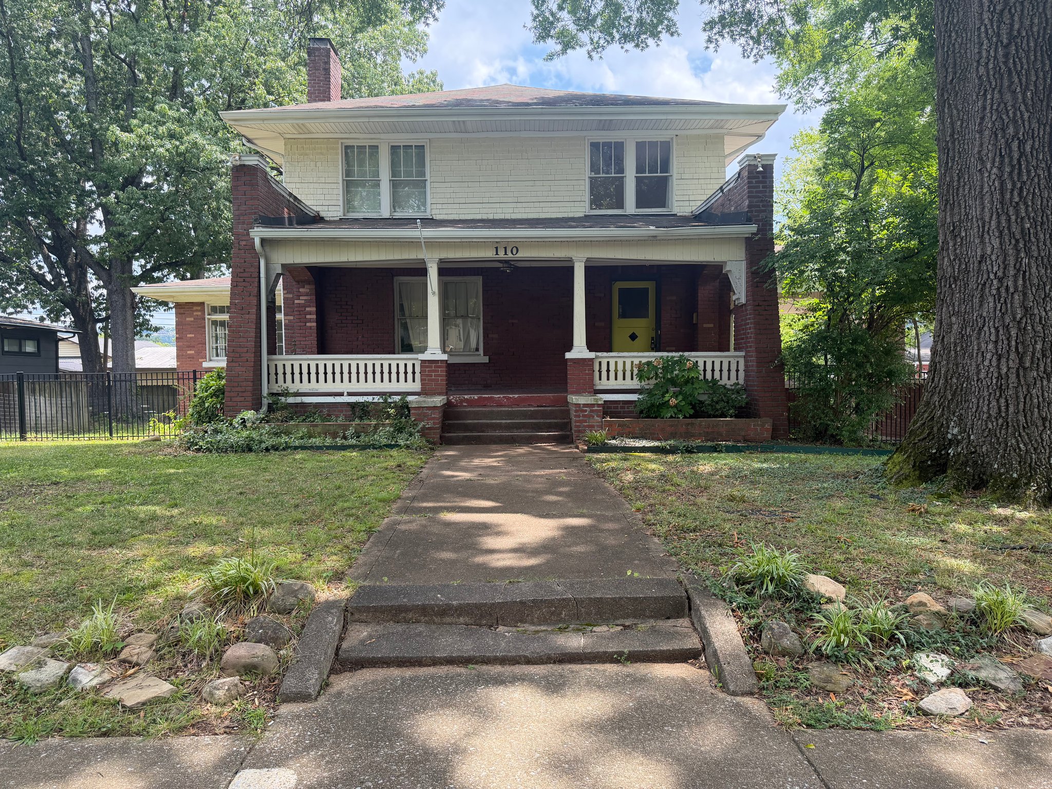 Chattanooga House: 110 Morningside Drive