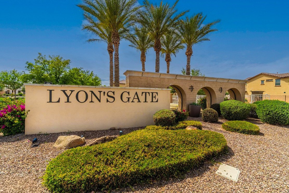 Gilbert House: 2220 S Ponderosa Dr