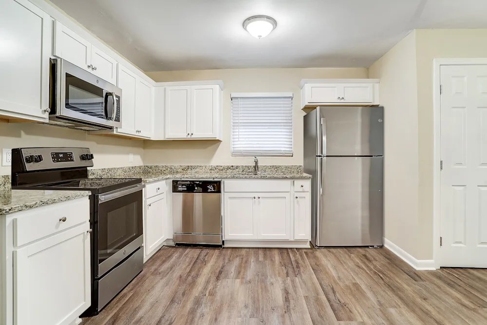 Springdale Rd Sw Single Room: 2138 Springdale Rd Sw, Atlanta, GA, 30315