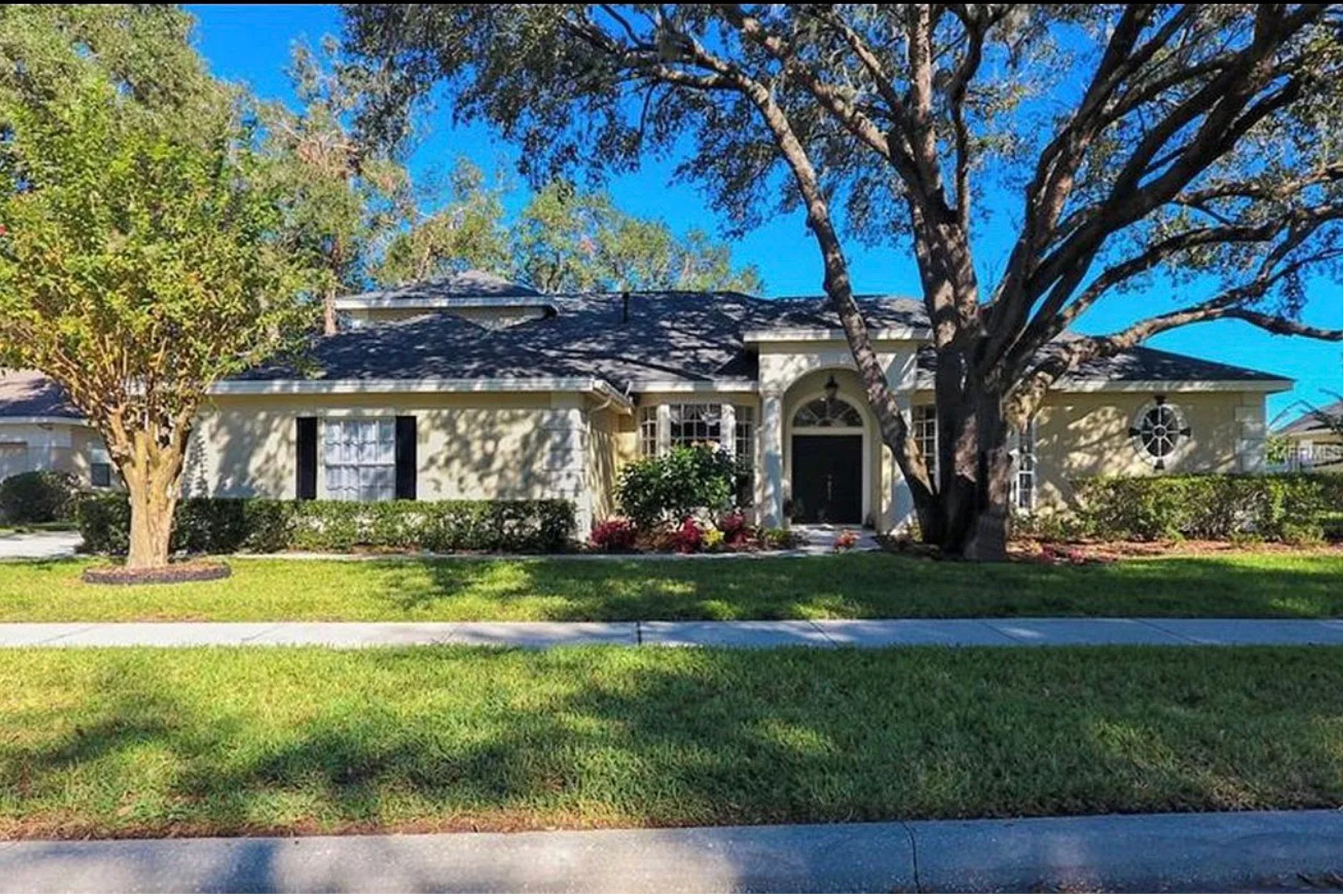 Orlando House: 11451 swift water circle
