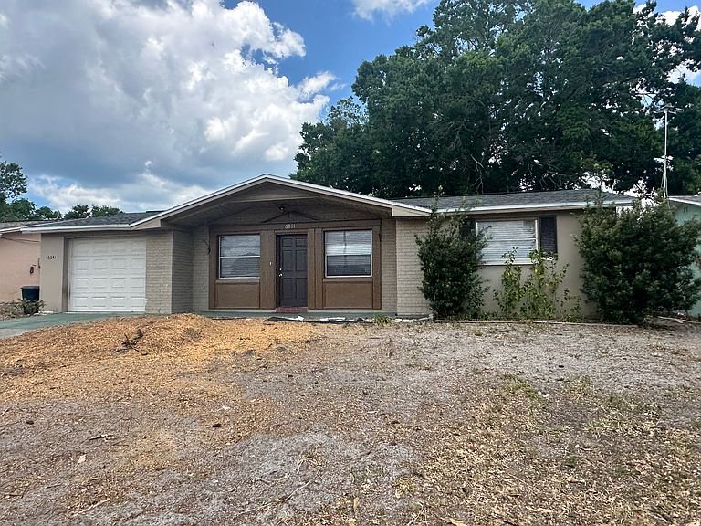 New Port Richey House: 6041 2nd Ave
