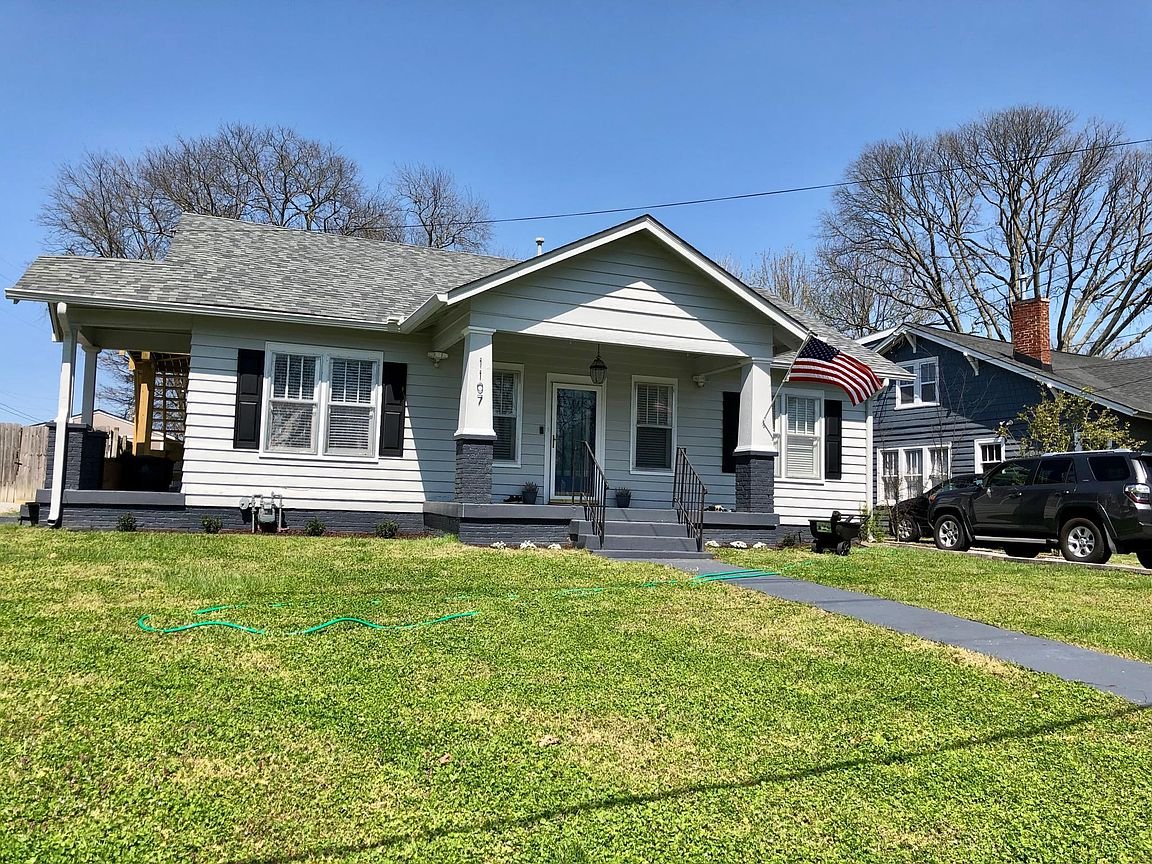 Nashville House: 1107 Kirkland Ave