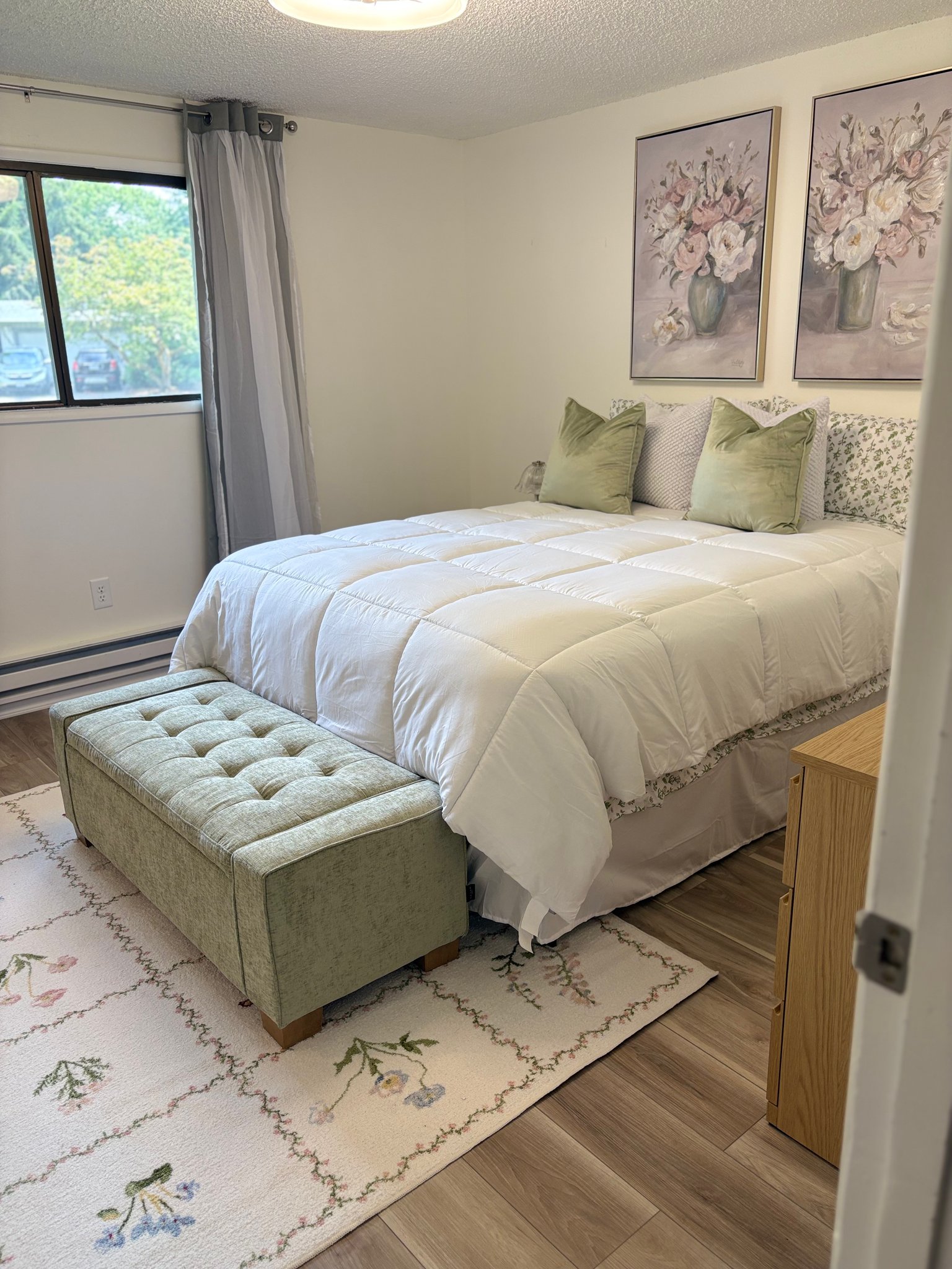 Vancouver House: 12719 NE 8th Pl