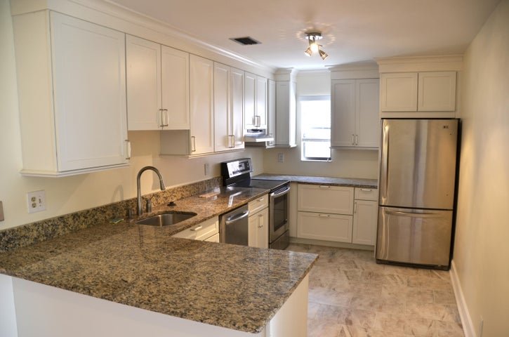Boca Raton Condo: 3355 Jaywood Terrace 2140