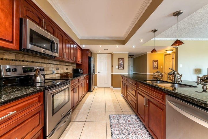Delray Beach Condo: 1915 Lavers Circle E309