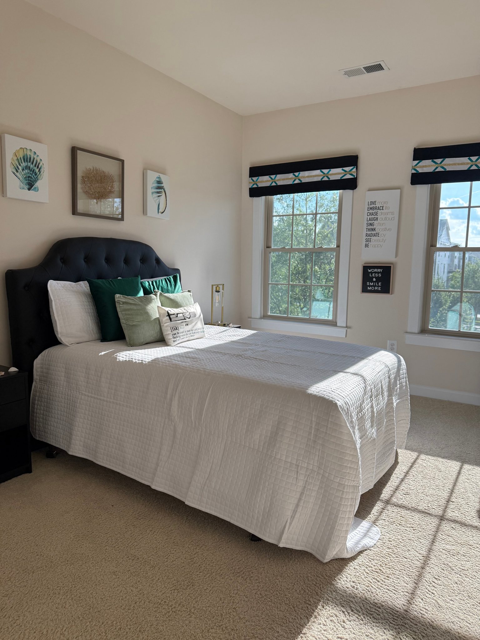 Hanover Townhome: 7732 Duncannon Ln