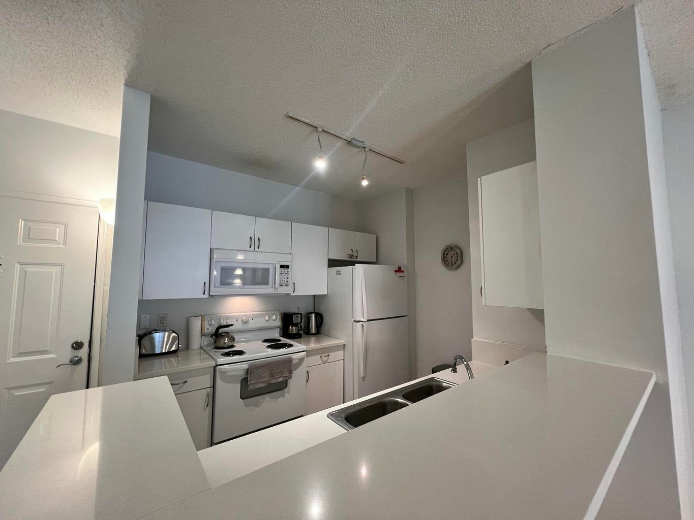 West Palm Beach Condo: 720 S Sapodilla Avenue 312