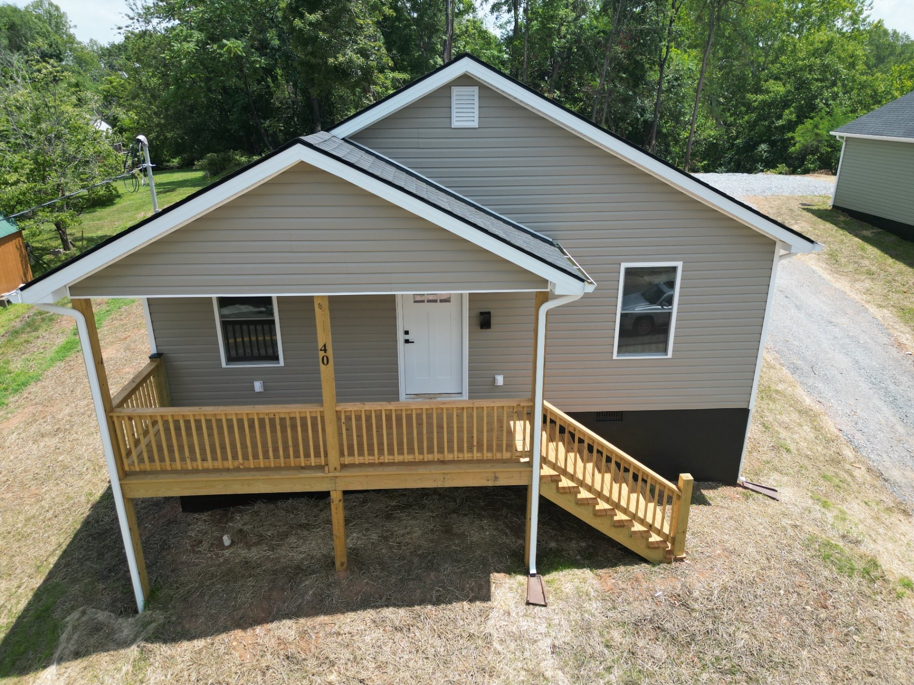 Lynchburg House: 40 Hollins Mill Rd