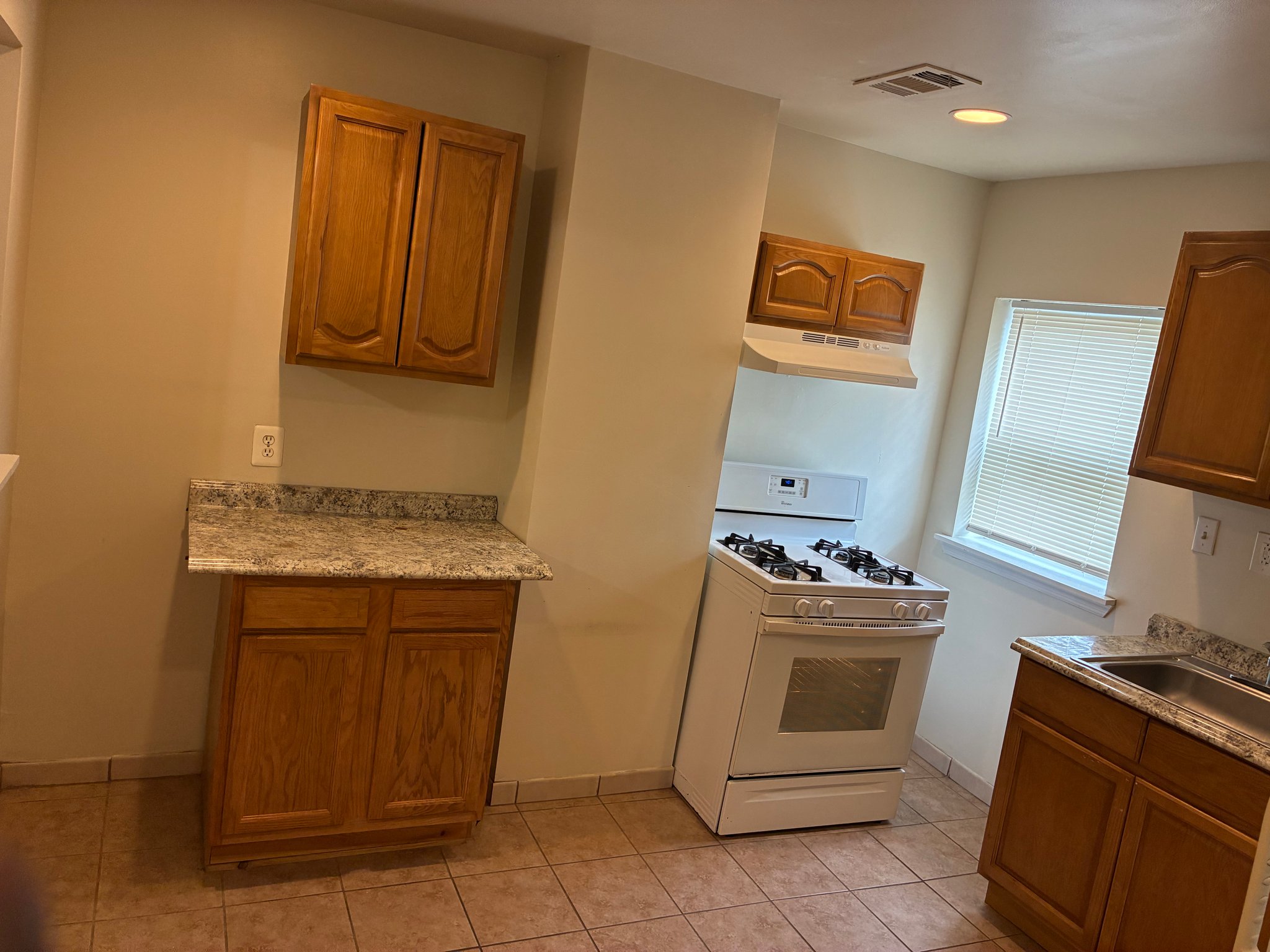 Baltimore House: 2712 Pennsylvania Ave