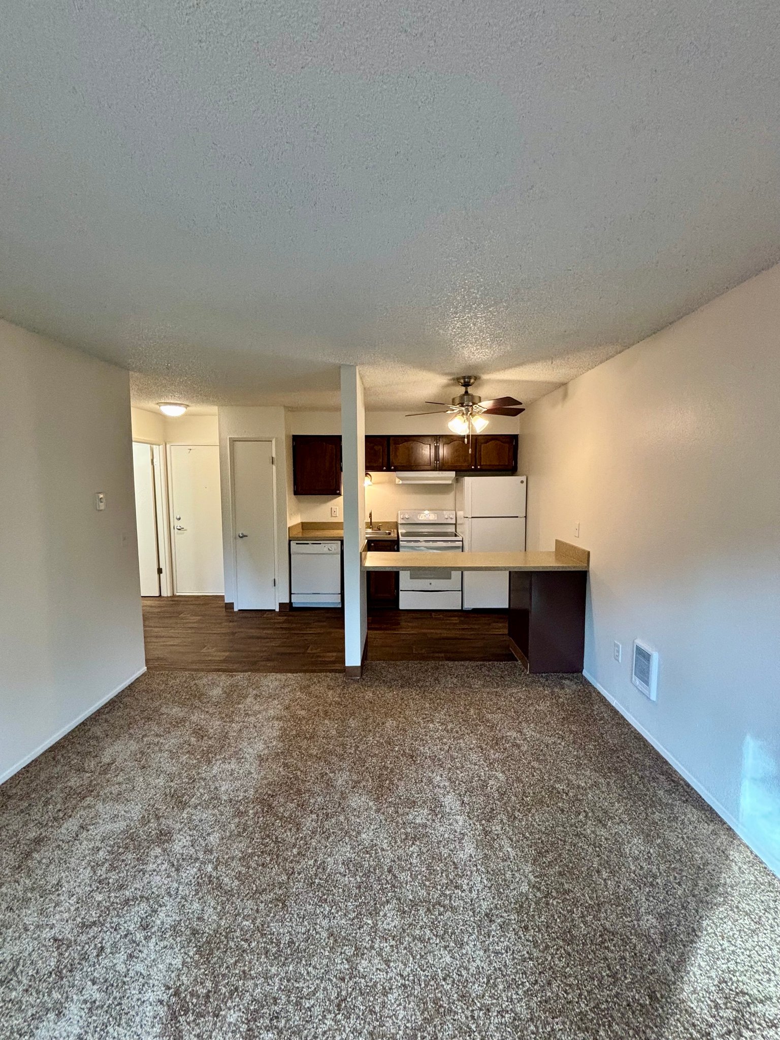 Beaverton Apartment: 3950 SW 102nd Ave