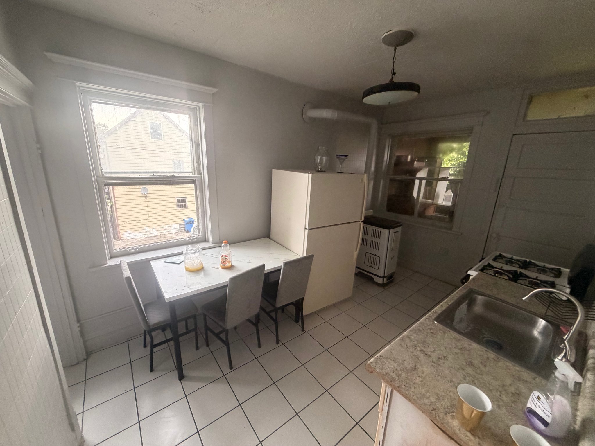 Chicago Apartment: 2455 S Washtenaw Ave