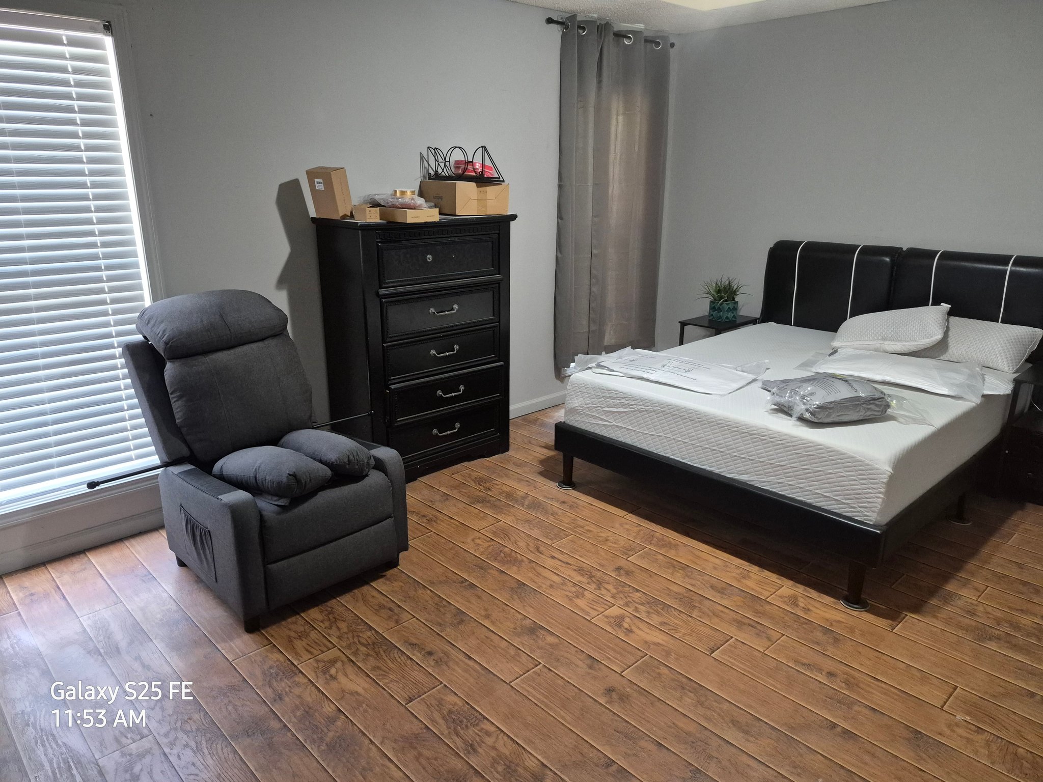 Riverdale Single Room: 1427 Amaryllis Way