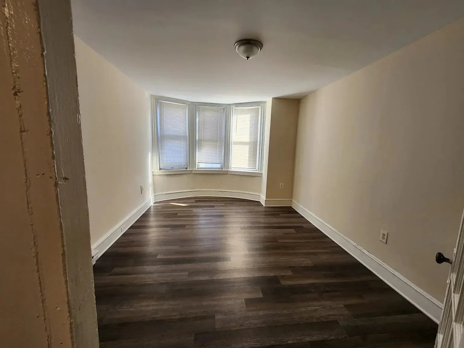 Camden Apartment: 232 Cooper St