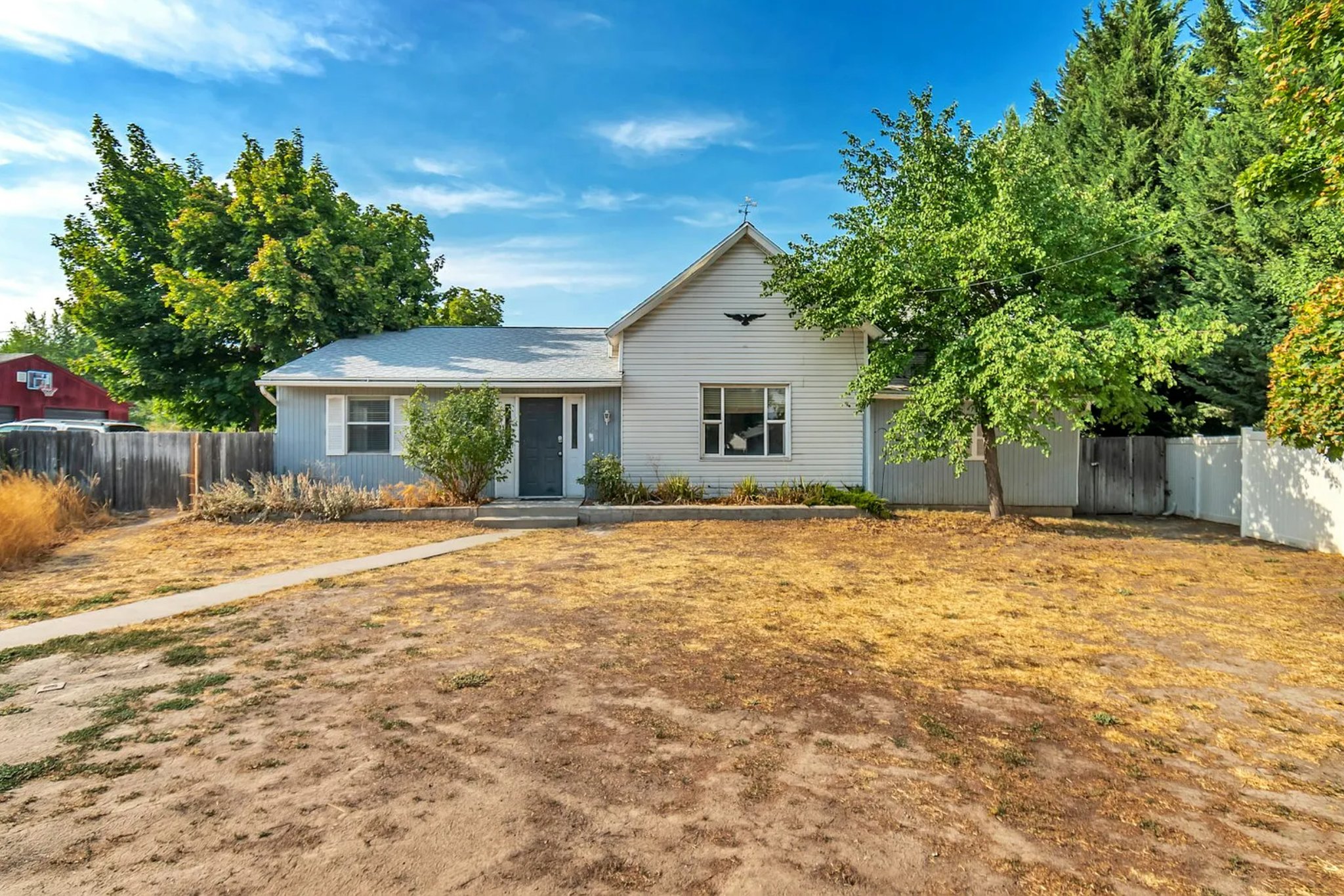 West Jordan House: 2246 W 7000 S