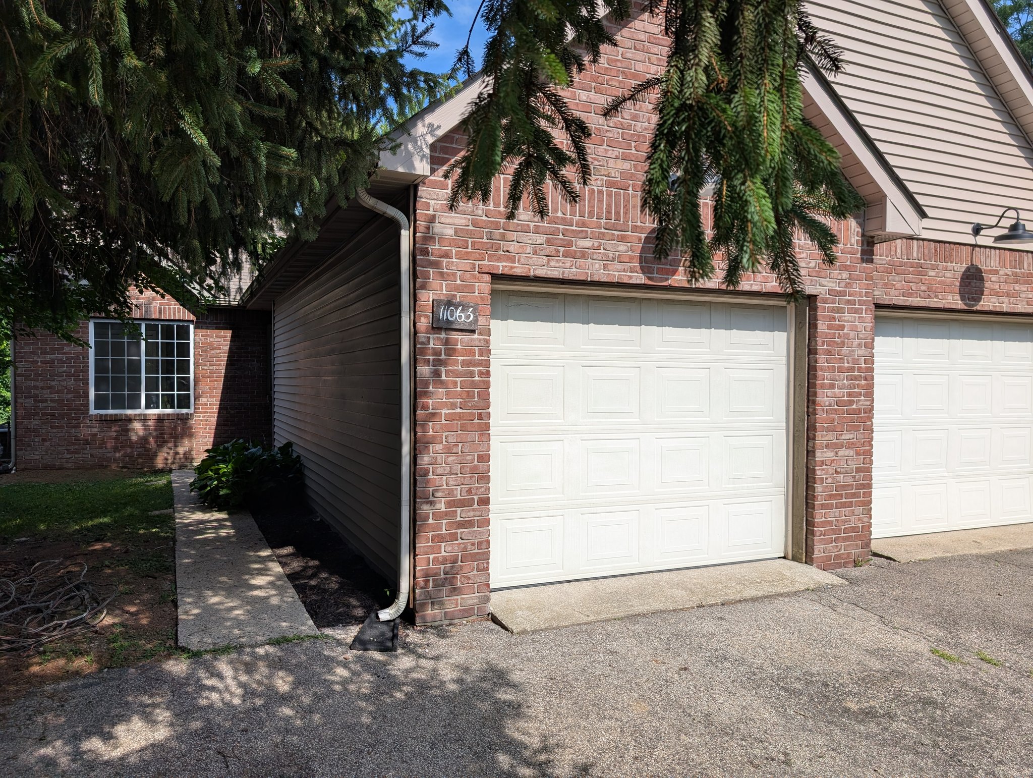 Carmel House: 11063 Cornell Ave