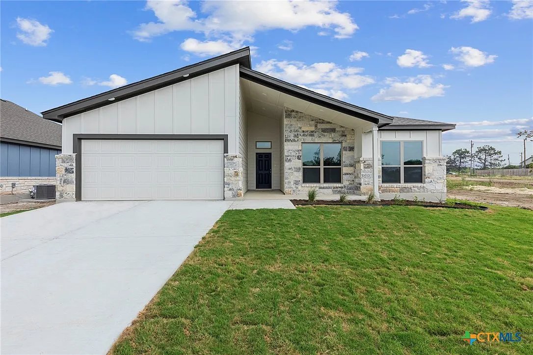 Temple House: 920 Campbelton Drive