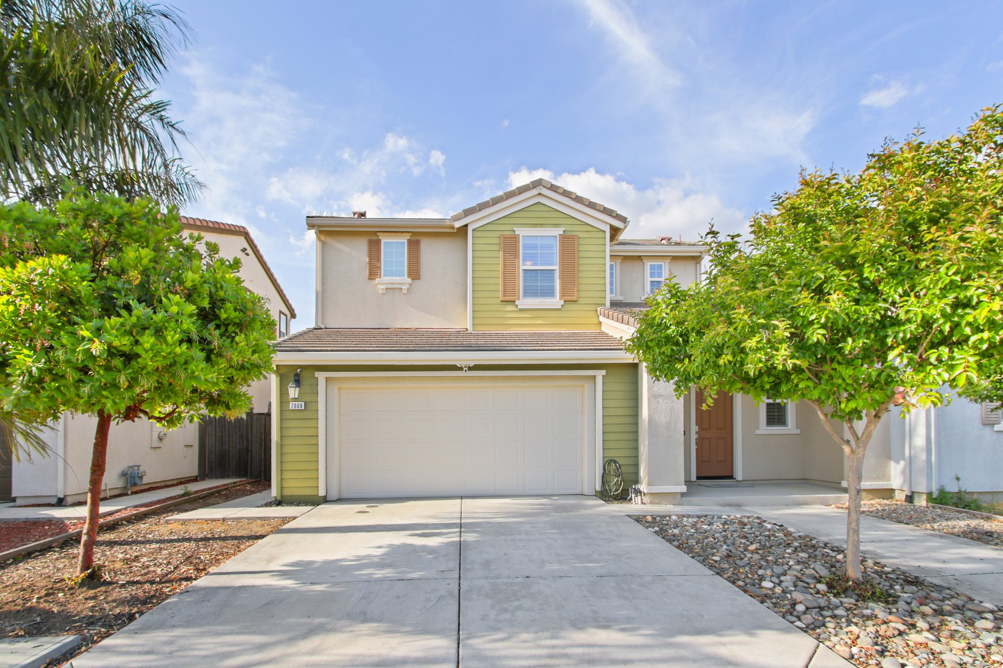 Woodland House: 2009 Marston Dr