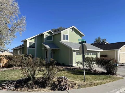 Fallon House: 1001 Aimee Ln