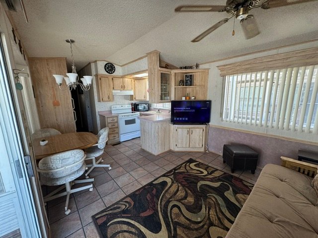 Wellton Other: 28320 E County 11th Street, 112