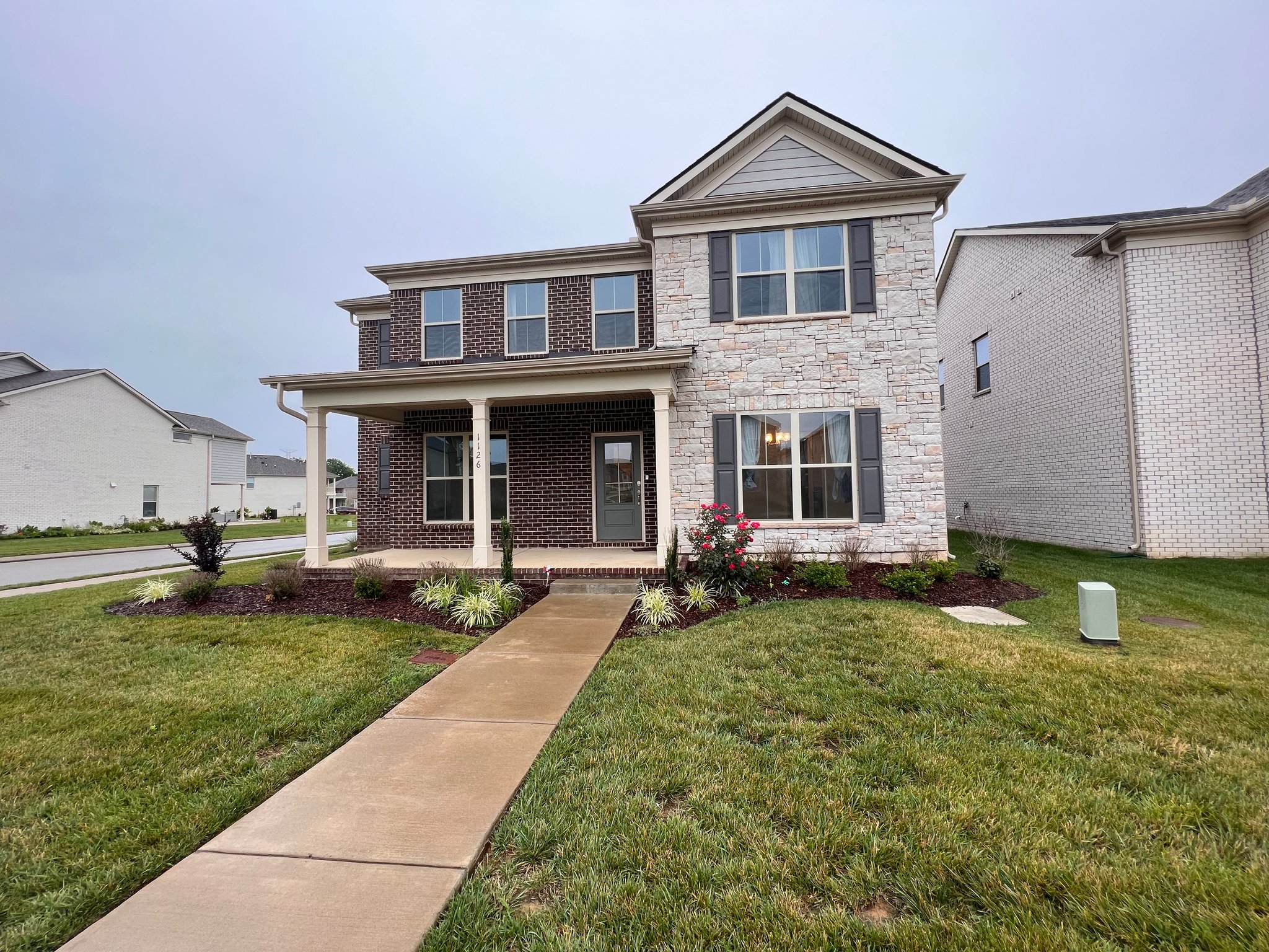 Mount Juliet House: 1126 Carlisle Pl