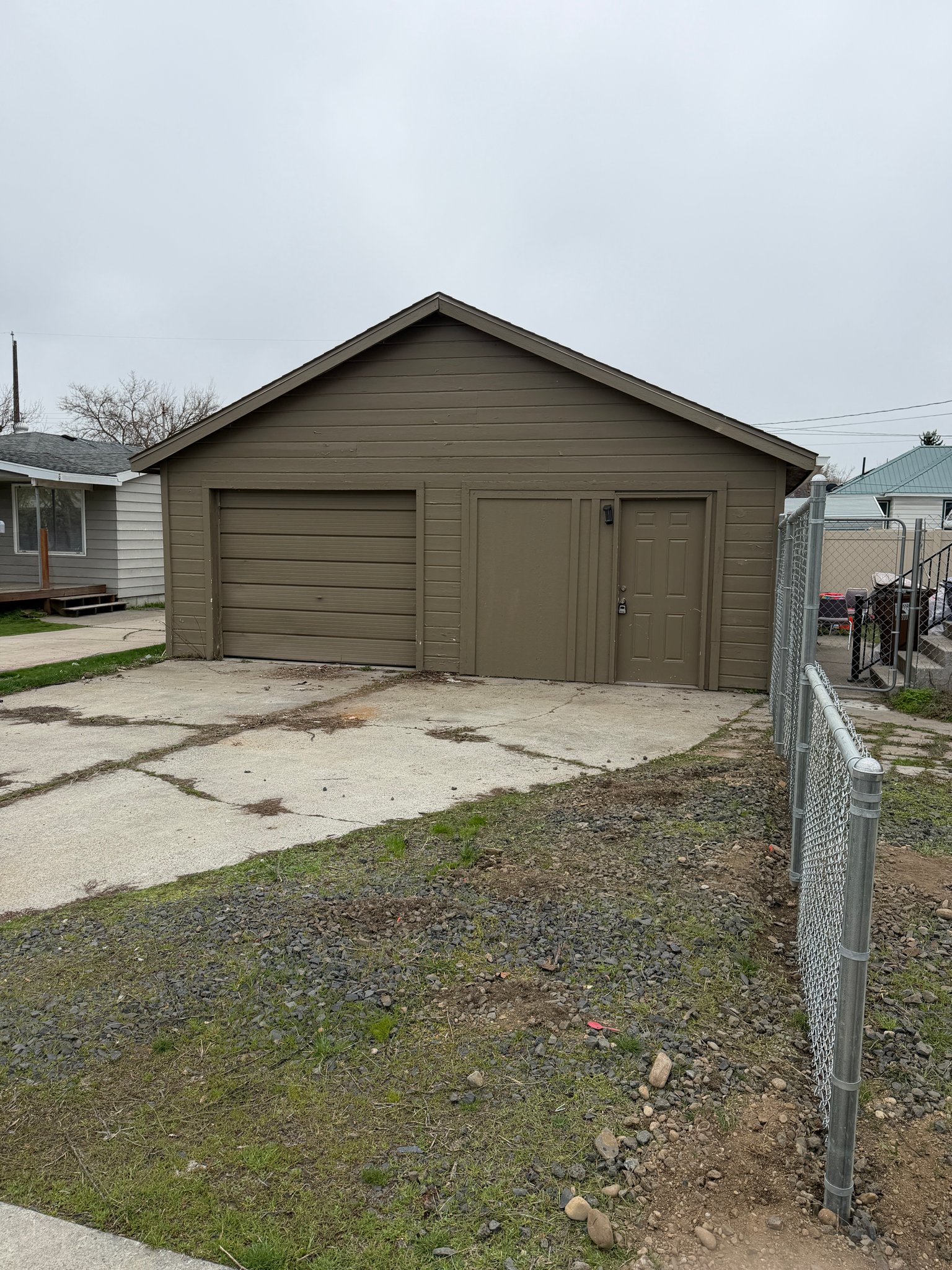 Spokane Other: 2906 E Nebraska Ave