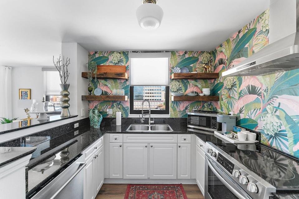 West Palm Beach Condo: 651 Okeechobee Boulevard 612