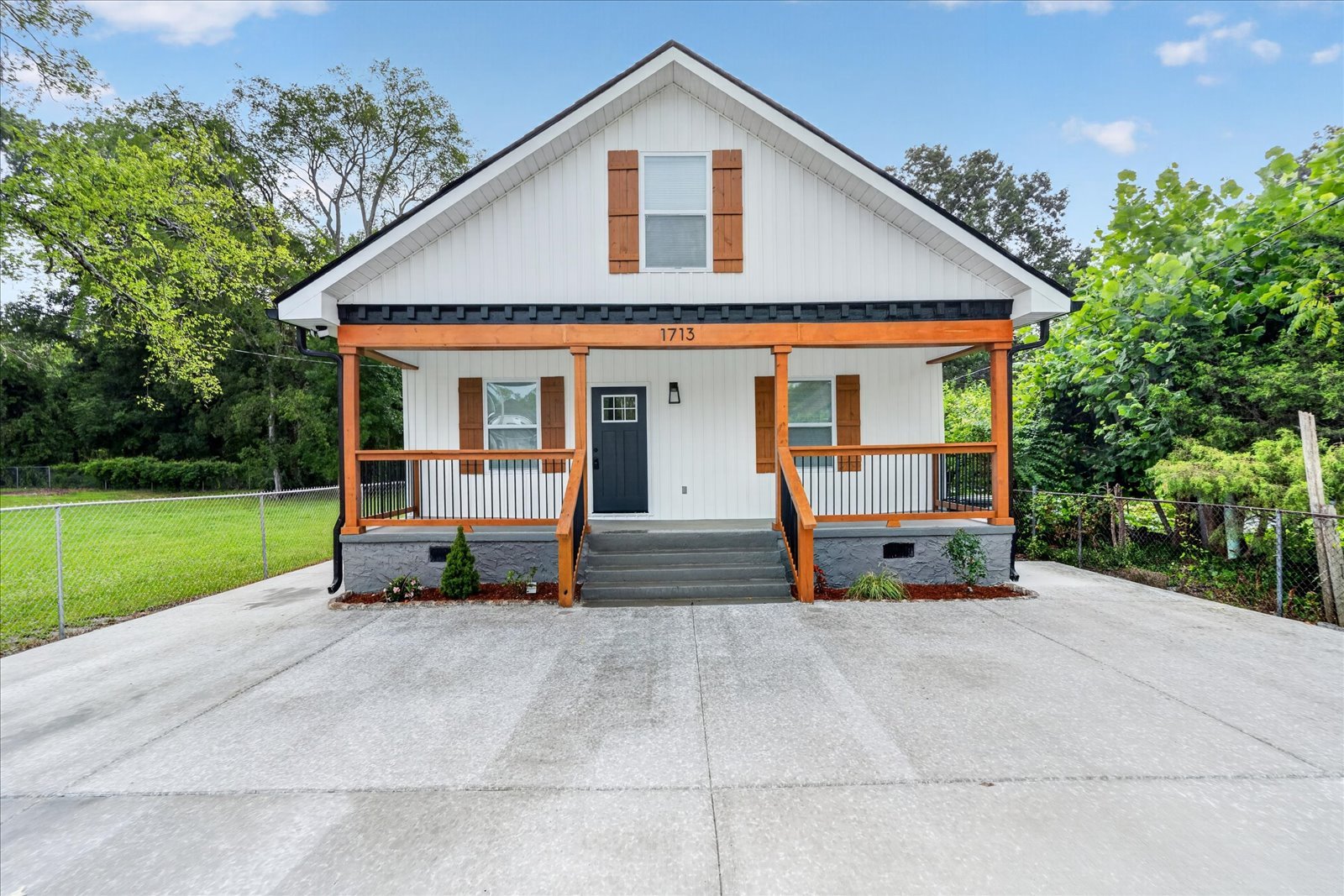Chattanooga House: 1713 South Orchard Knob
