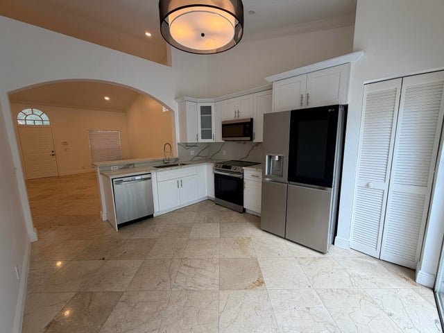 Coral Springs House: 7657 Sanctuary Drive