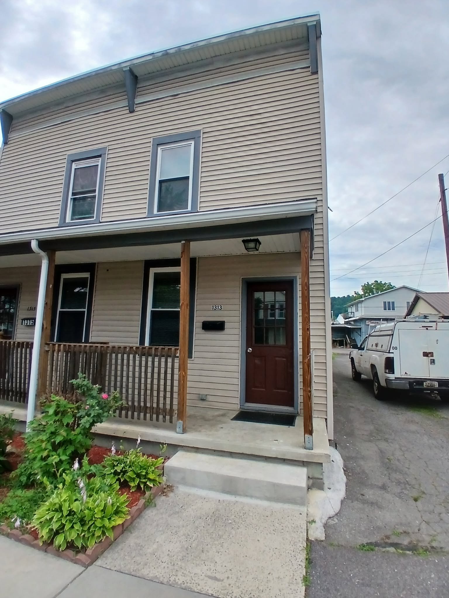 Cumberland Townhome: 1313 Virginia Ave